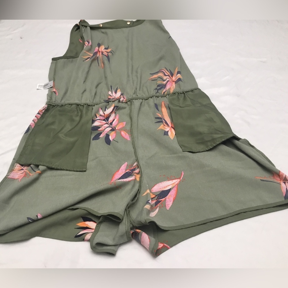 A NEW DAY Olive Green Floral Romper - Picture 9 of 14